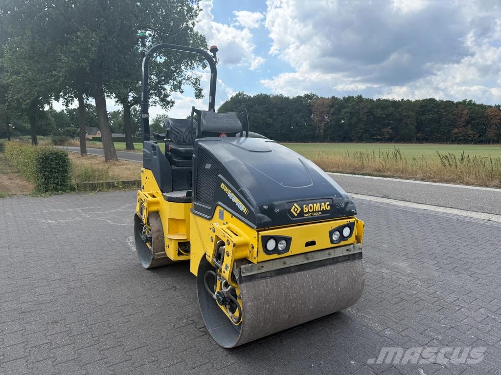 Bomag BW 120 AD-5 trilwals Otros rodillos