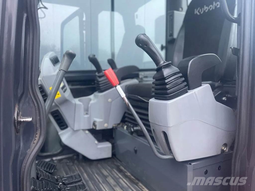 Kubota Kx057 حفارات صغيرة أقل من 7 طن (حفارات صغيرة)