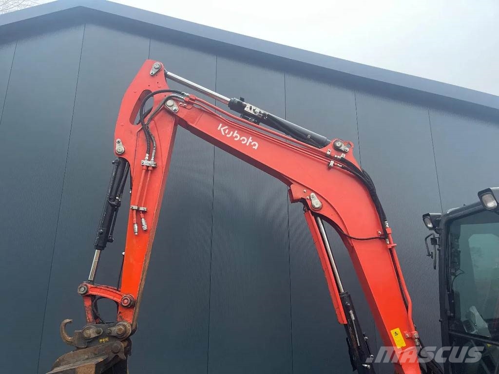 Kubota Kx057 حفارات صغيرة أقل من 7 طن (حفارات صغيرة)