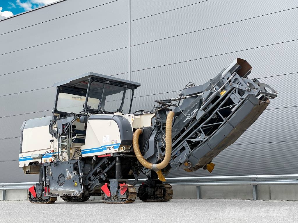 Wirtgen W 150 Asfaldi külmfreesimise masinad