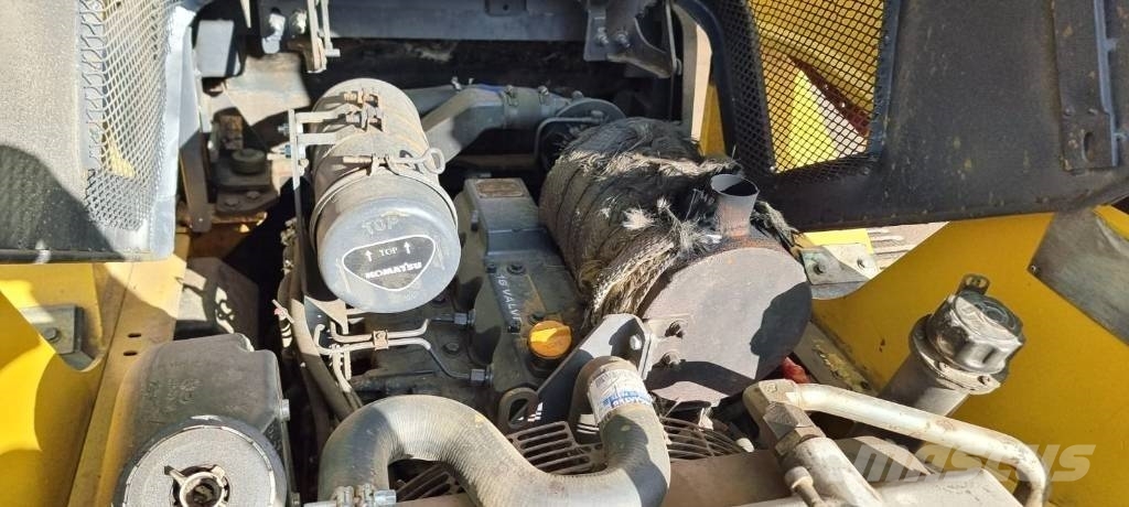 Komatsu CK 35-1 Kompaktlader
