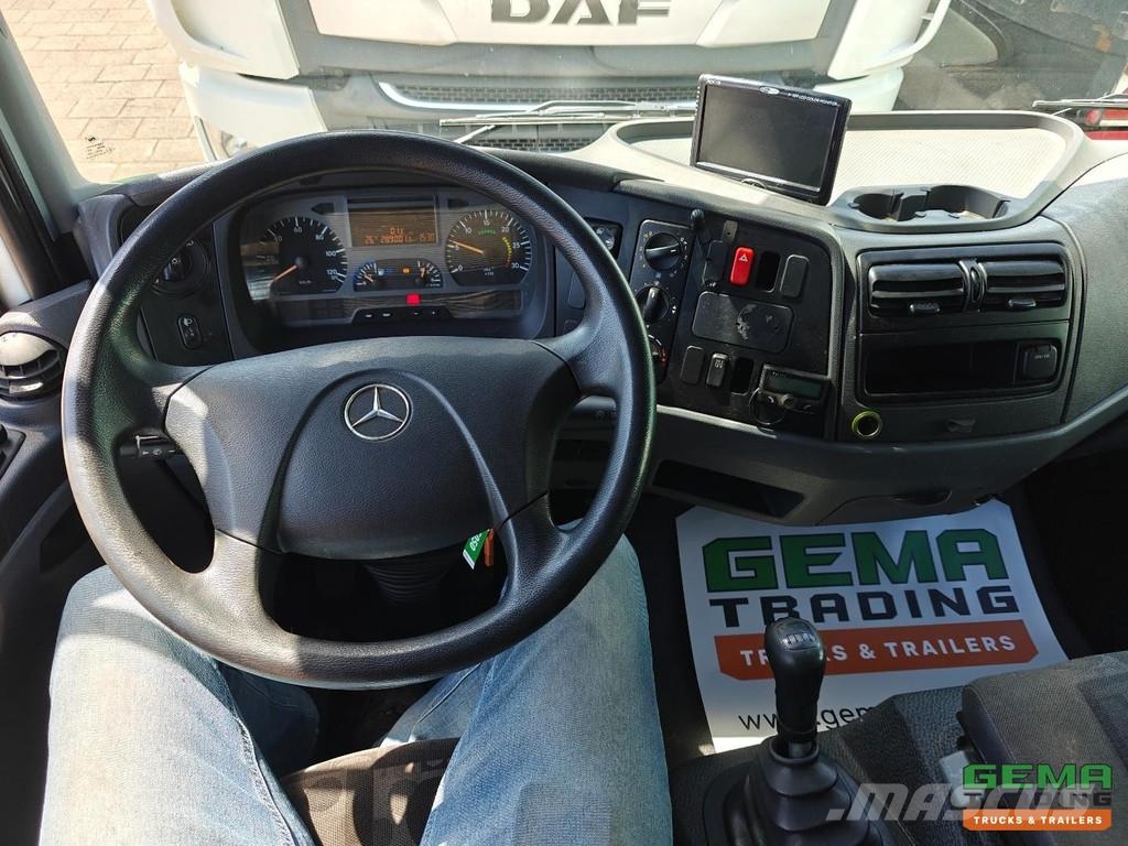 Mercedes-Benz ATEGO 816 4x2 Day Cab (3 pers) Euro4 - Enclosed Bo Box trucks