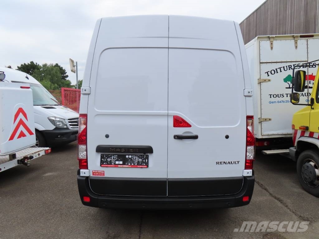 Renault Master Lieferwagen