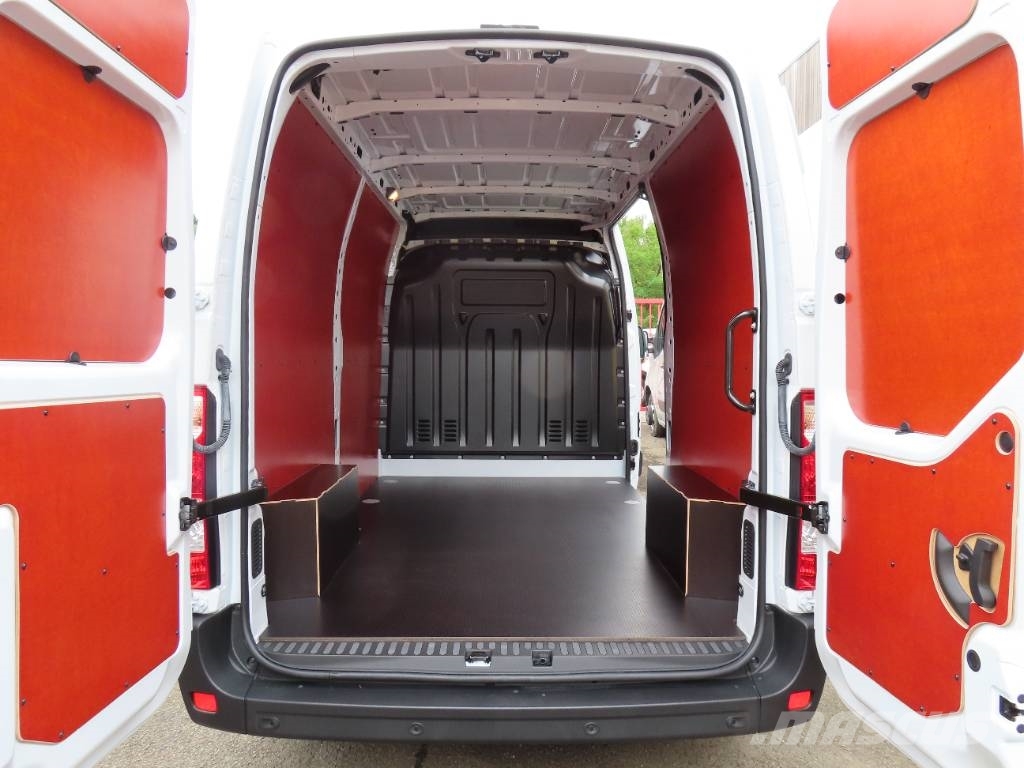 Renault Master Lieferwagen