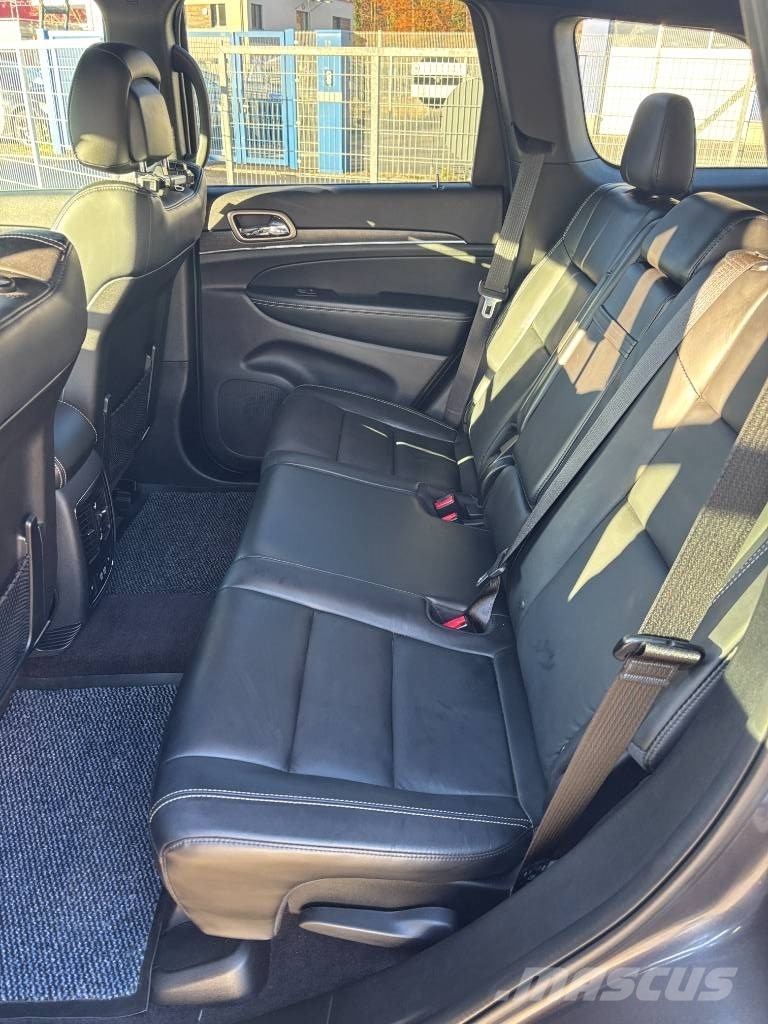 Jeep Grand Cherokee Ltd. 3.0 MJET mit Standheizung Biler
