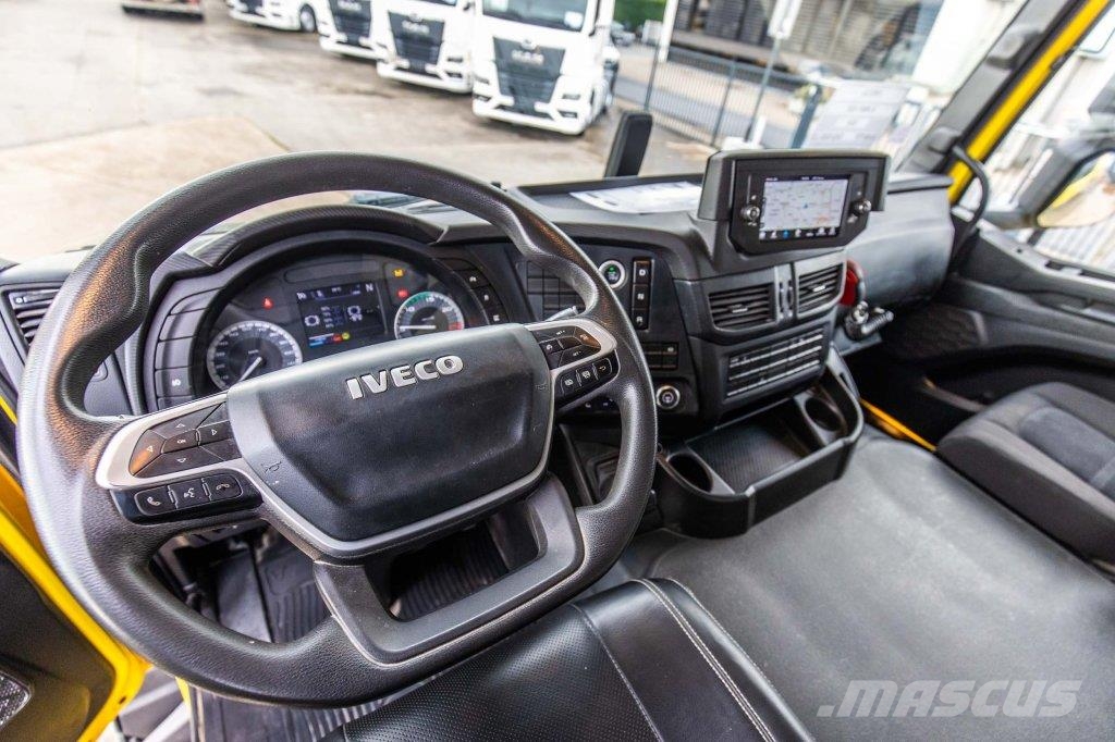 Iveco X WAY 420 + STETTER 9m3 شاحنات خرسانة