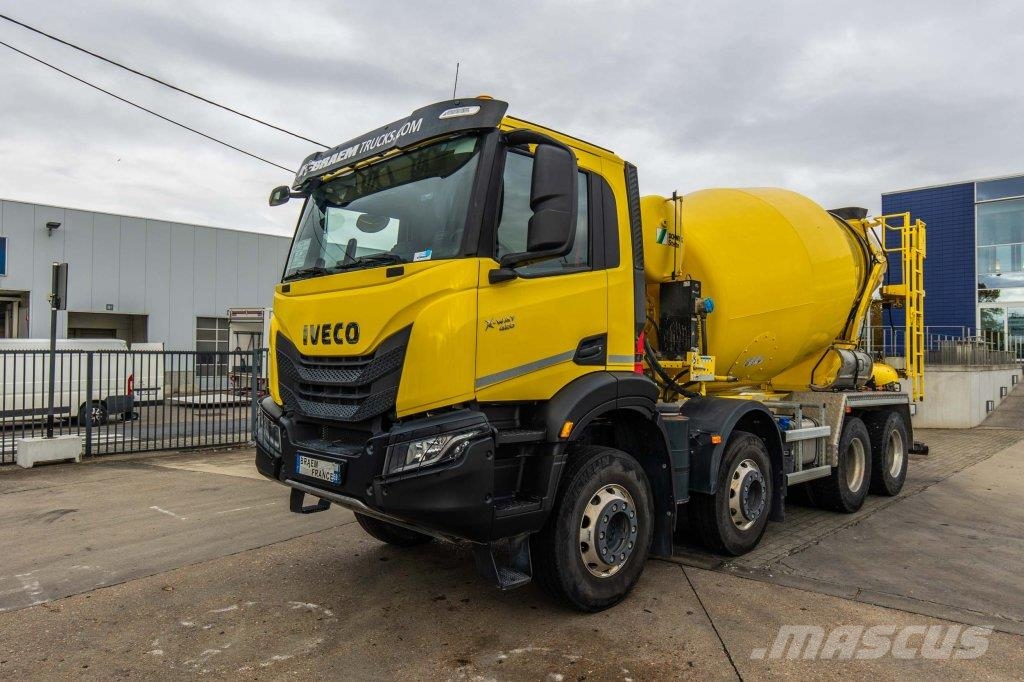 Iveco X WAY 420 + STETTER 9m3 شاحنات خرسانة