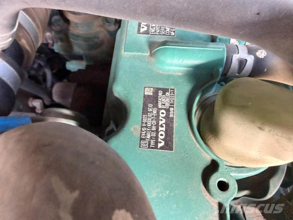 Volvo ECR 88 D TRIPPLE ARM / Verstellausleger - *999h* O Midibagger 7t - 12t