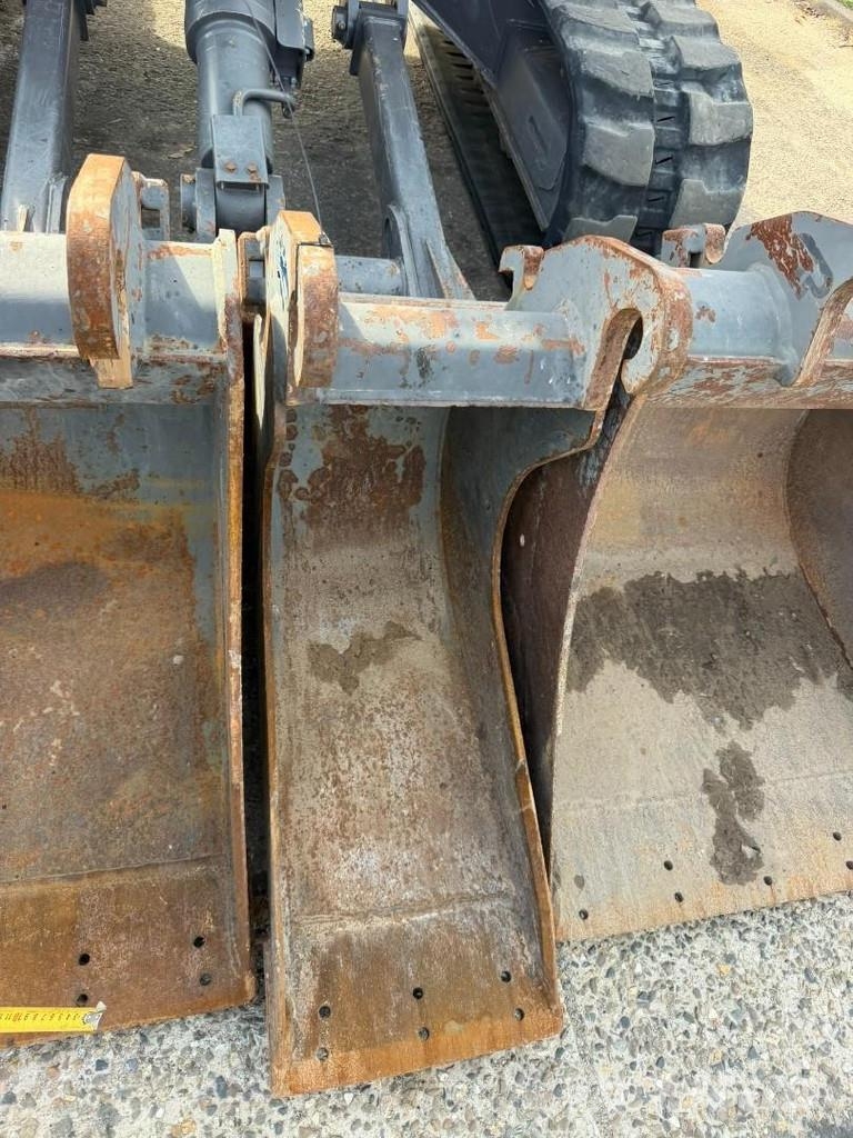 Volvo ECR 88 D TRIPPLE ARM / Verstellausleger - *999h* O Midibagger 7t - 12t