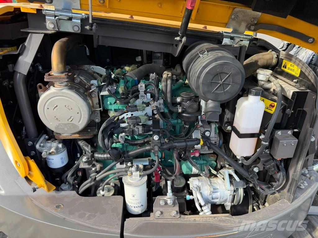 Volvo ECR 88 D TRIPPLE ARM / Verstellausleger - *999h* O Midibagger 7t - 12t