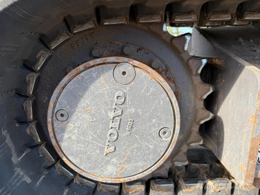 Volvo ECR 88 D TRIPPLE ARM / Verstellausleger - *999h* O Midibagger 7t - 12t
