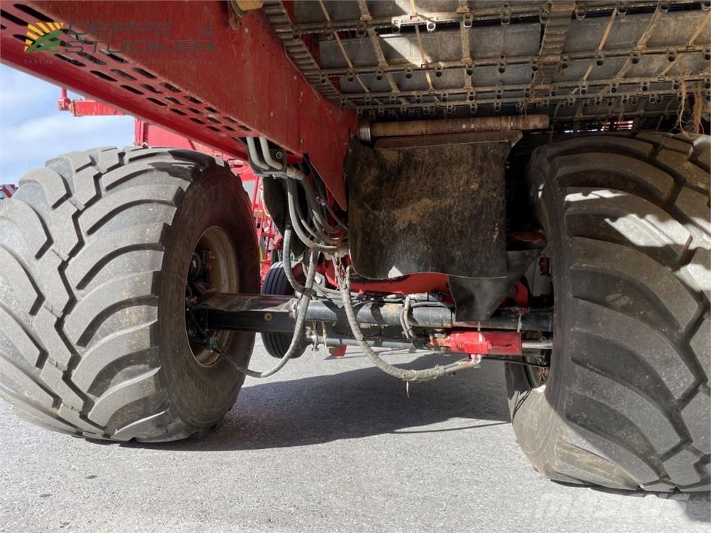Grimme EVO 280 Sipulinnostokoneet