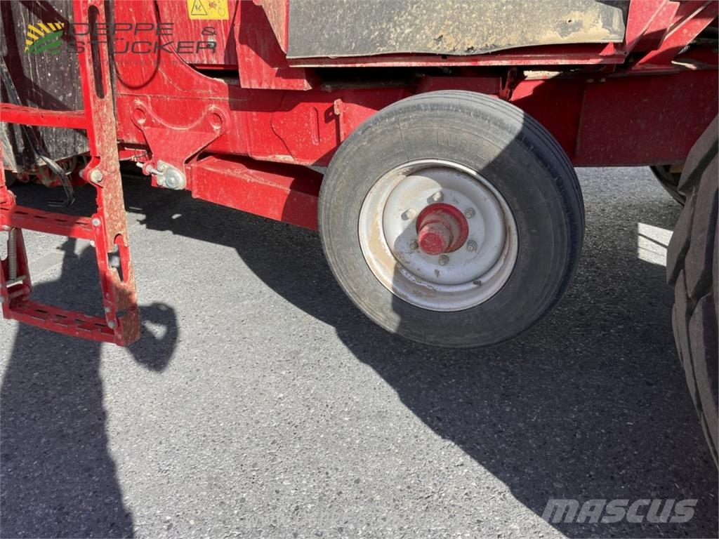 Grimme EVO 280 Sipulinnostokoneet