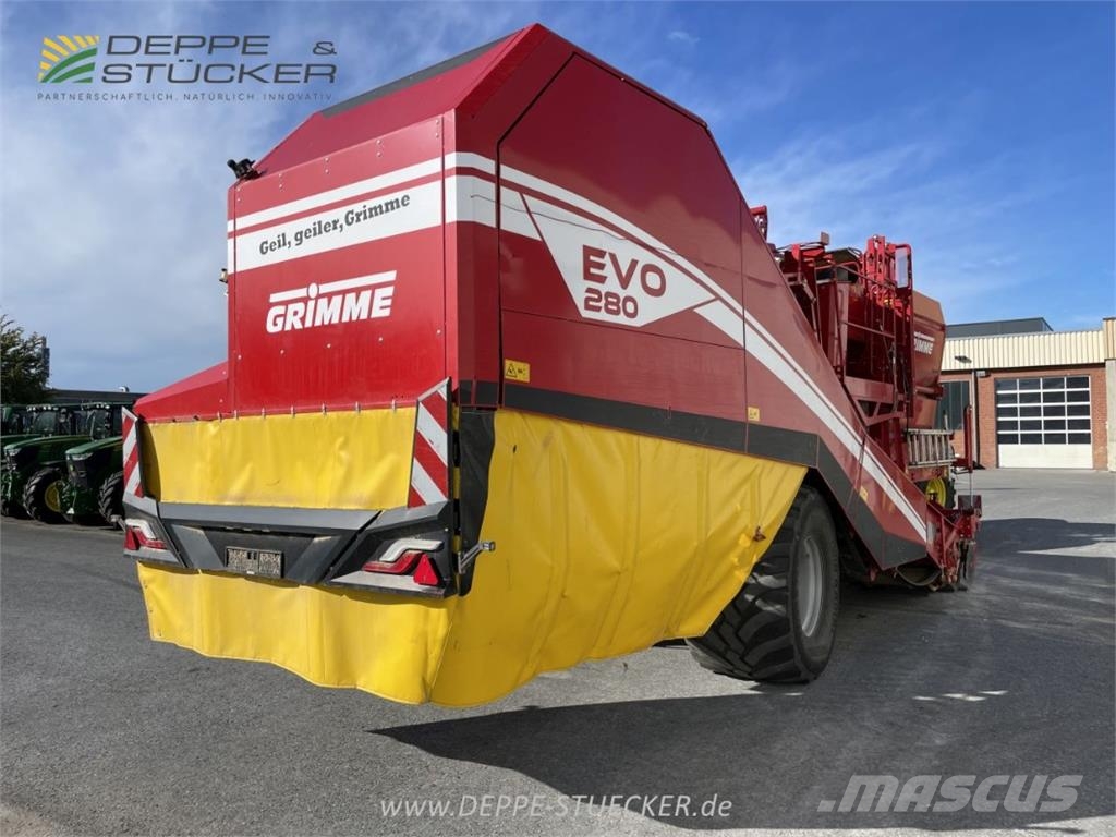 Grimme EVO 280 Sipulinnostokoneet