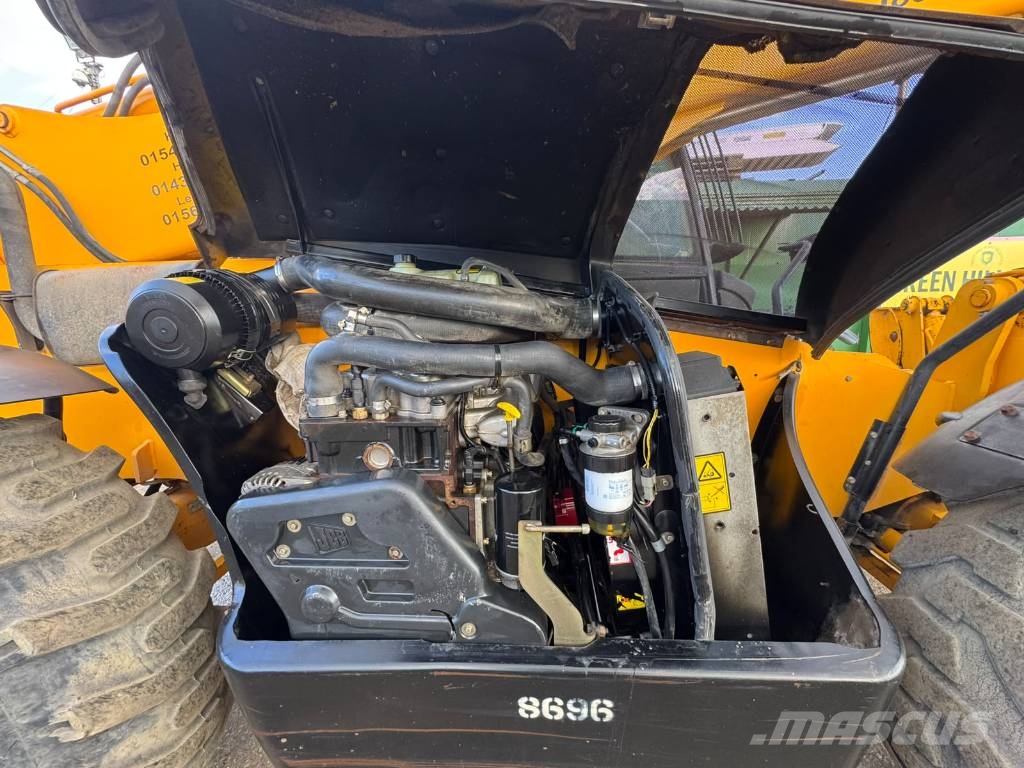 JCB 535-140 Telehandler مناولات متداخلة