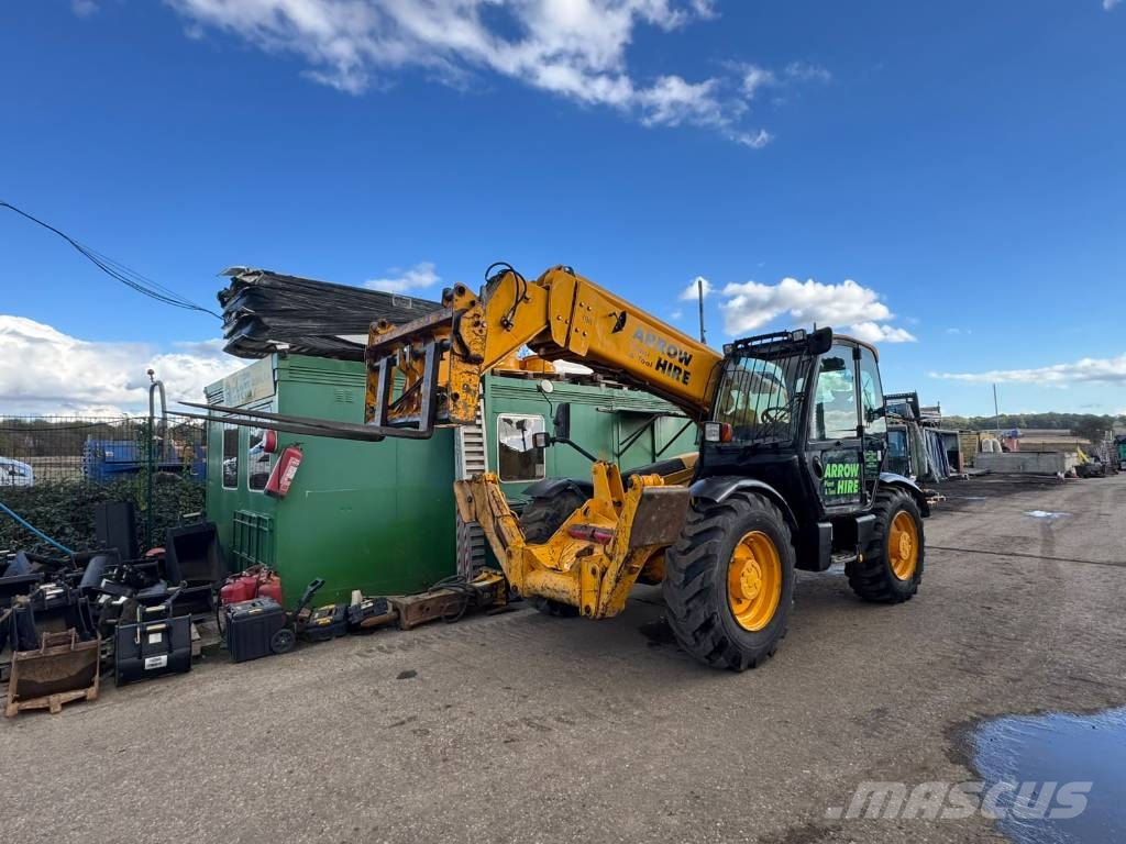 JCB 535-140 Telehandler مناولات متداخلة