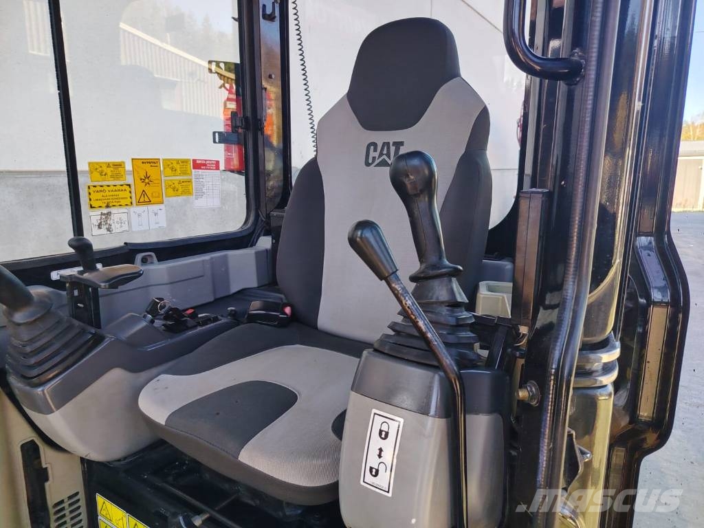 CAT 304 D CR Minibagger < 7t