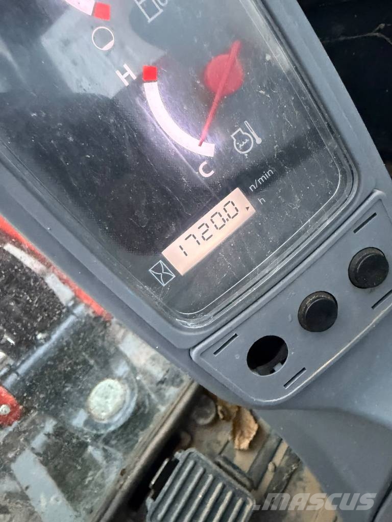 Kubota U 27-4 حفارات صغيرة أقل من 7 طن (حفارات صغيرة)