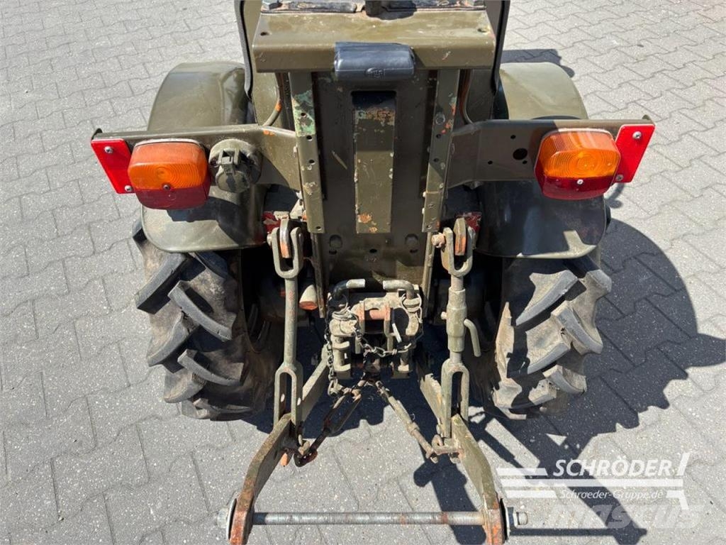 Holder B 18 DIESEL Трактори