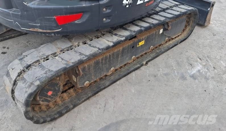 Bobcat E 55 z Minibagger < 7t
