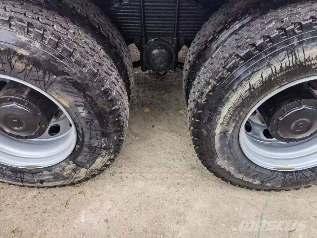 Shacman F3000 6x4 Kiperi kamioni