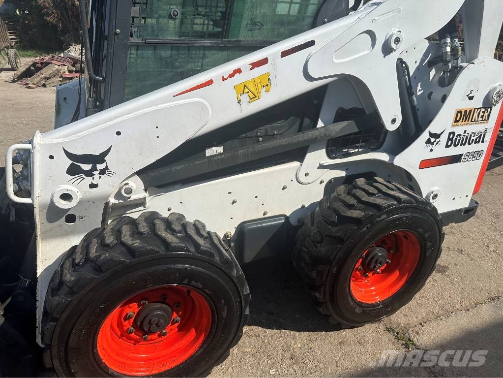 Bobcat S 650 لوادر بعجل