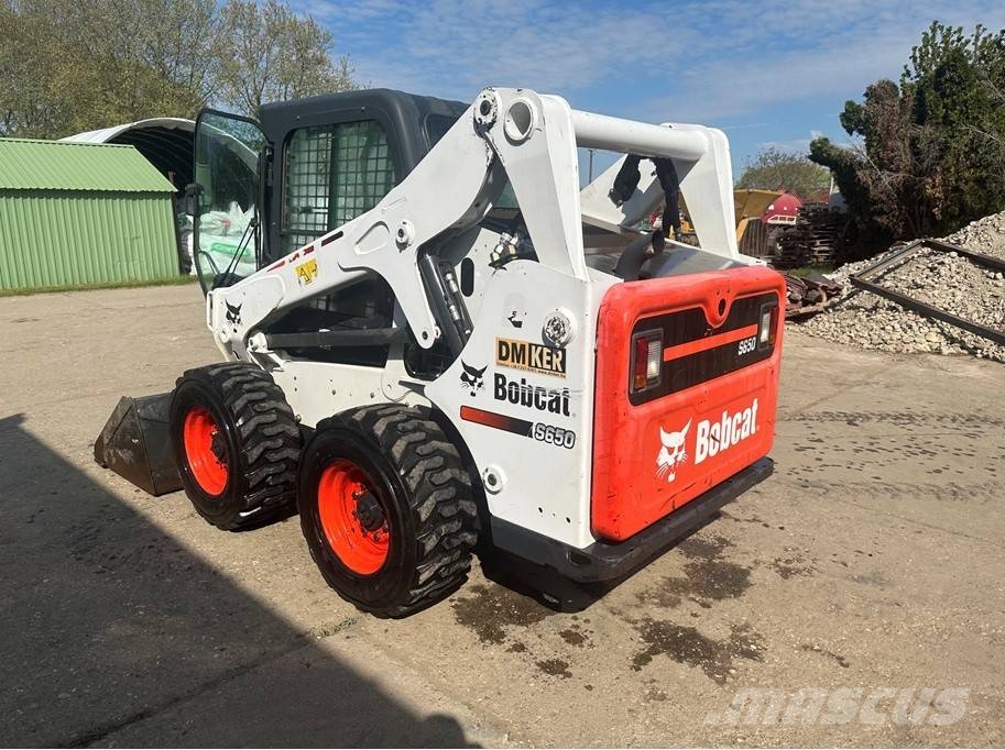 Bobcat S 650 لوادر بعجل