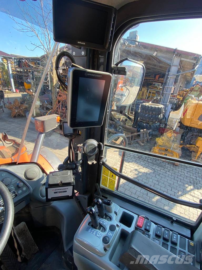 Hitachi ZW 330-6 Φορτωτές με λάστιχα (Τροχοφόροι)