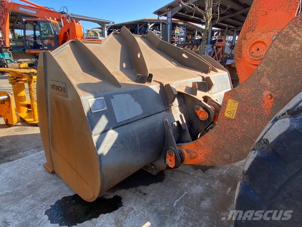 Hitachi ZW 330-6 Φορτωτές με λάστιχα (Τροχοφόροι)