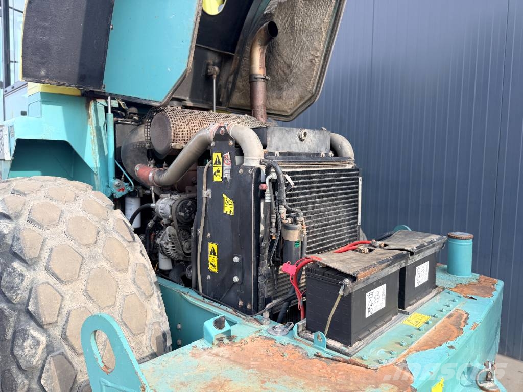 Ammann ASC130D مداحل أحادية الأسطوانة