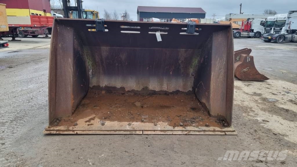HIGH TIP LOADING BUCKETS FOR WHEELED LOADERS 鏟斗