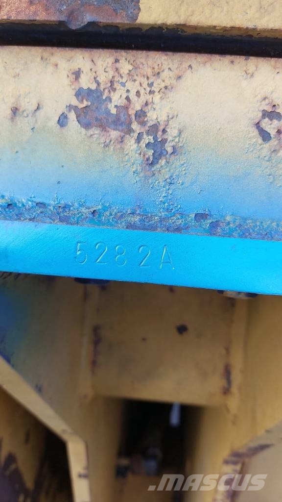 HIGH TIP LOADING BUCKETS FOR WHEELED LOADERS 鏟斗