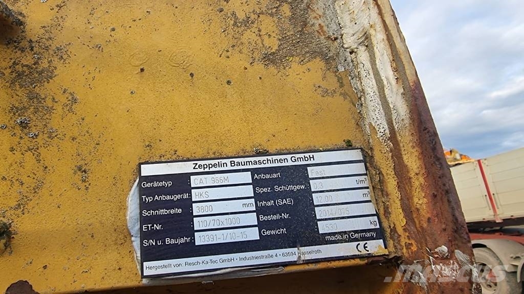 HIGH TIP LOADING BUCKETS FOR WHEELED LOADERS 鏟斗