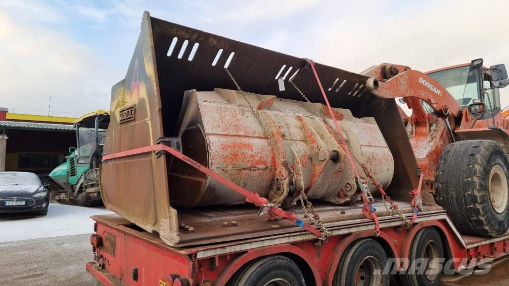HIGH TIP LOADING BUCKETS FOR WHEELED LOADERS 鏟斗