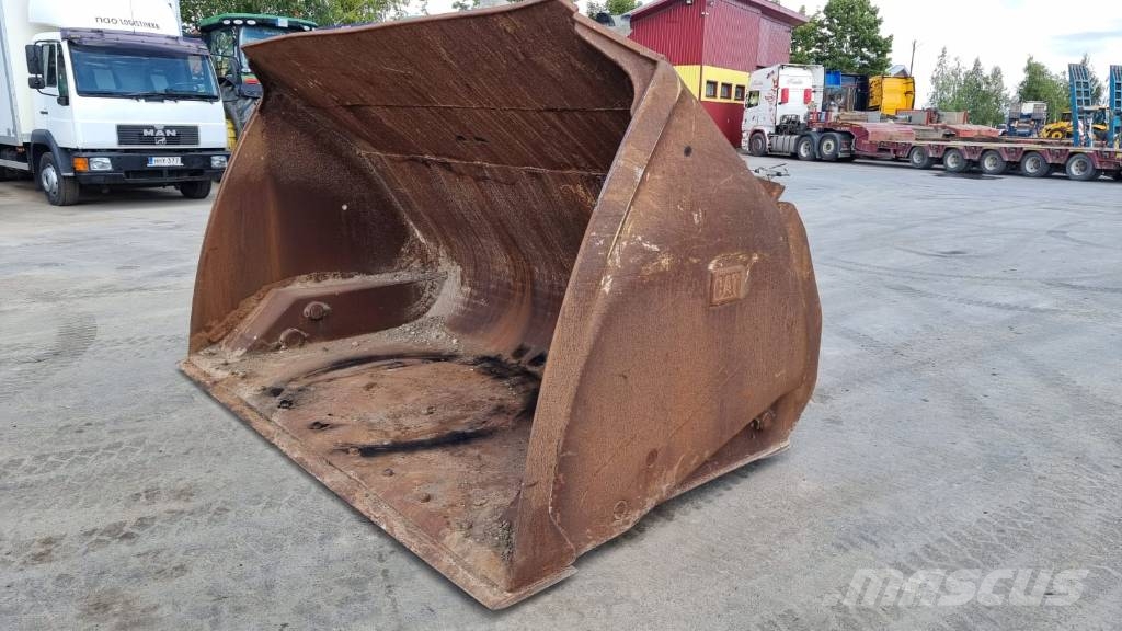 HIGH TIP LOADING BUCKETS FOR WHEELED LOADERS 鏟斗