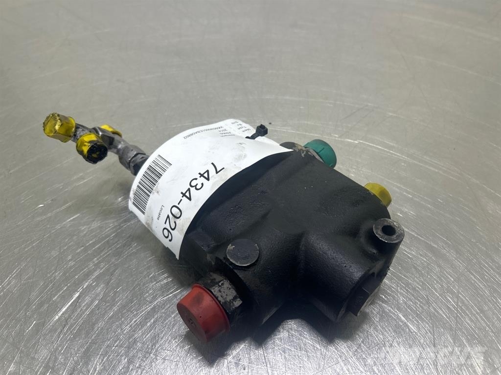 Ahlmann AS900-23126102 -Eaton VLE-150-Priority valve Hydraulics