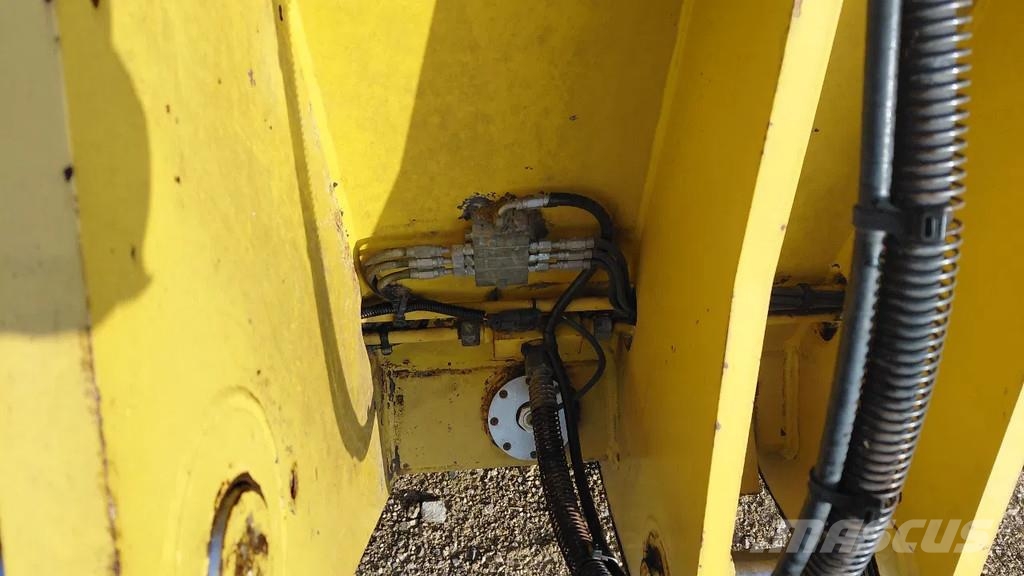 CAT 966 972 high tip bucket / 12m3 / 3.80m Buckets