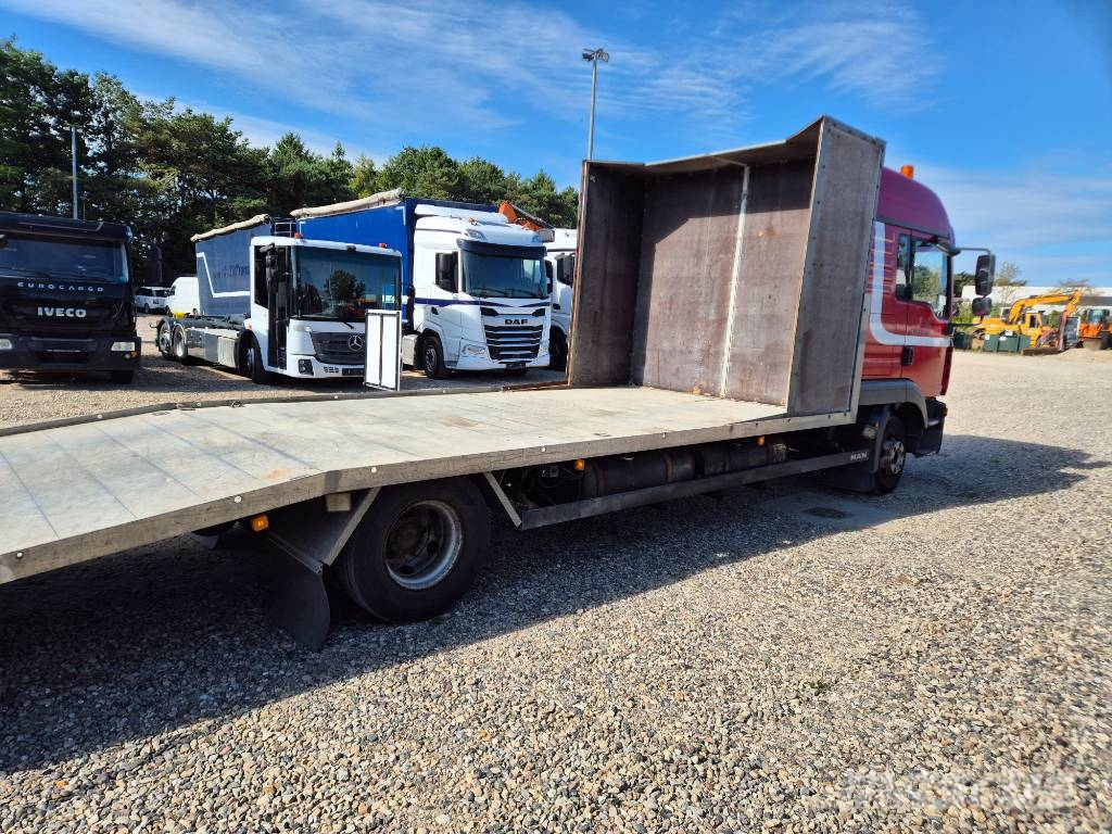 MAN TGL 12.240 BL // Machinetransport / Cartransport// Vehicle transporters