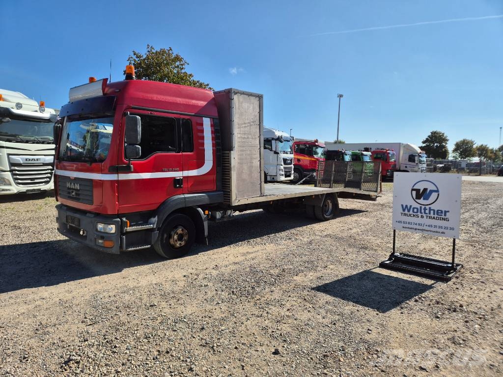 MAN TGL 12.240 BL // Machinetransport / Cartransport// Vehicle transporters