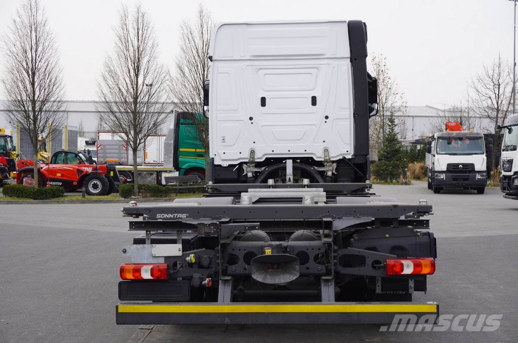 Mercedes-Benz Actros 2540 6x2 / 40 tho. km! / 5-seater cab!/ BDF Containerwagen