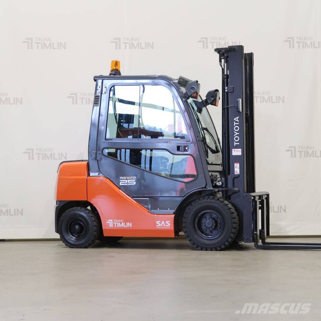 Toyota 02-8FDF25 Dieseltrukit