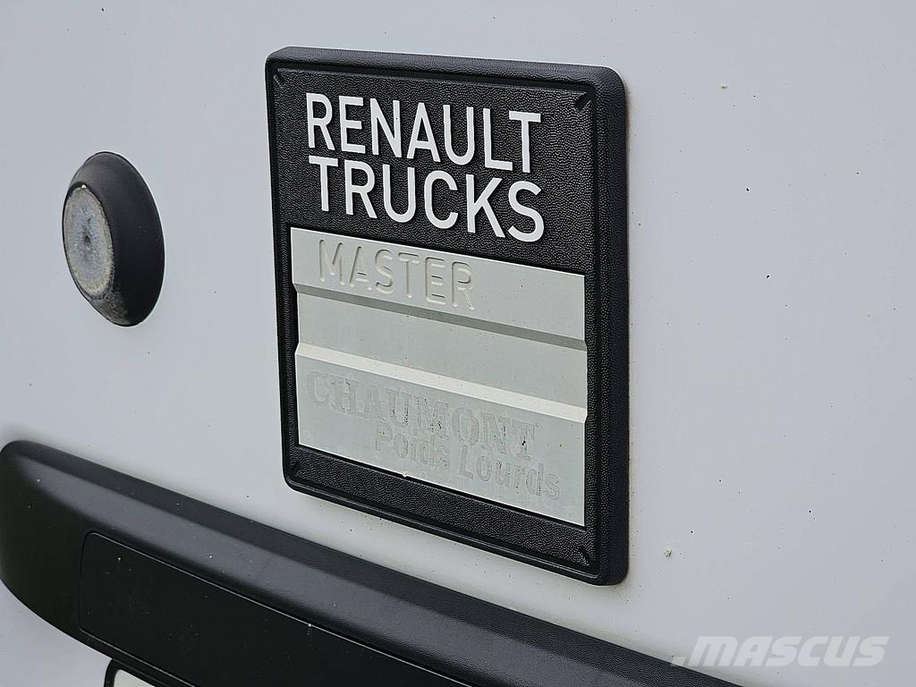Renault Master 2.3 DCI 150 RED L3H2 パネルバン