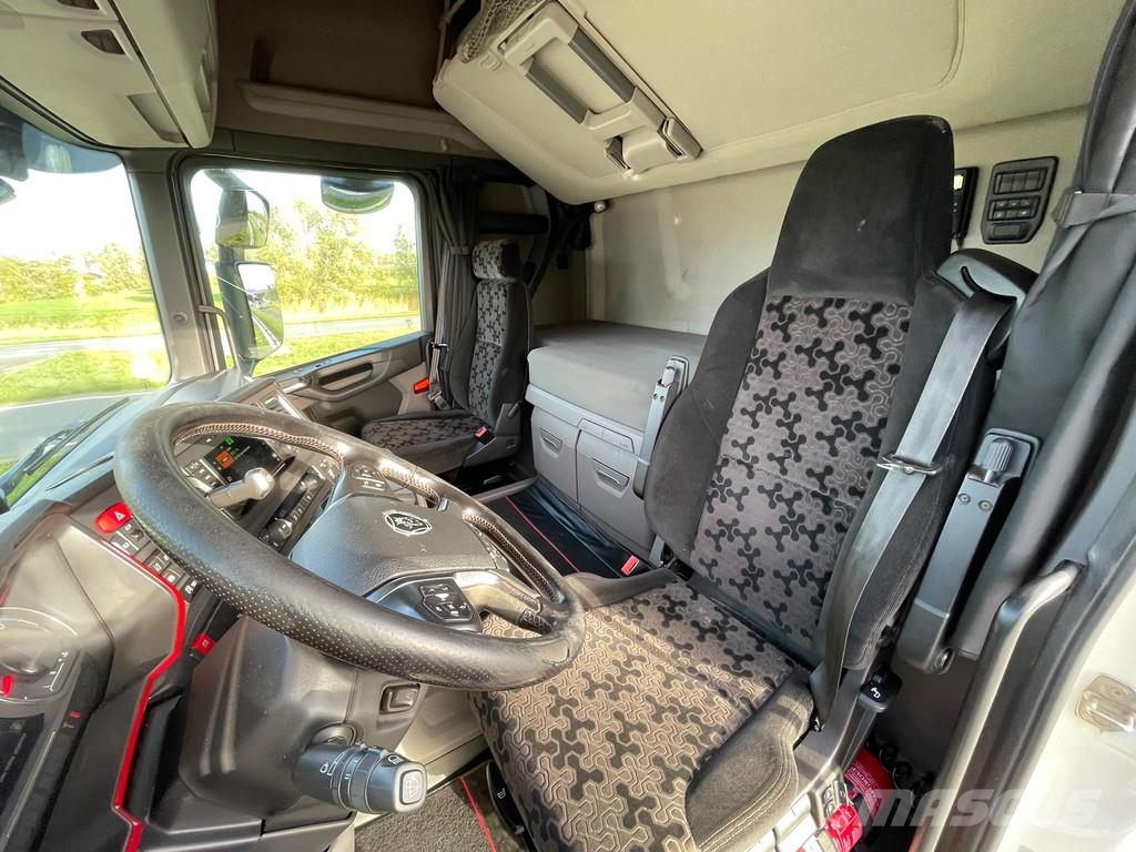 Scania R 730 A6X4NZ وحدات الجر