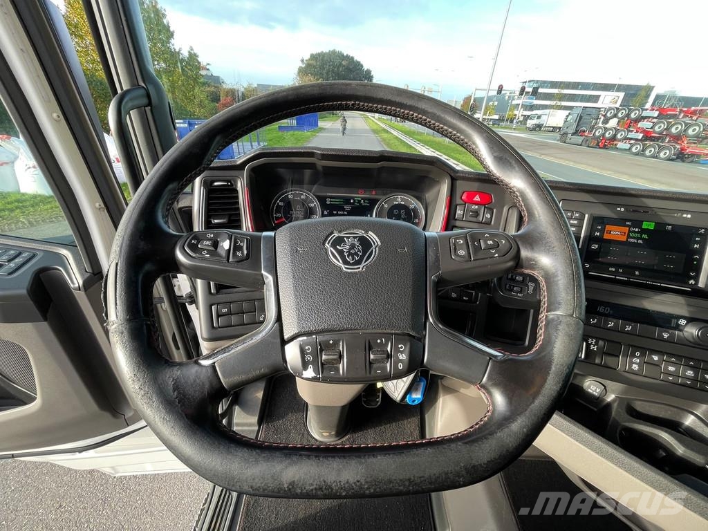 Scania R 730 A6X4NZ 中古トラクターヘッド | トレーラーヘッド