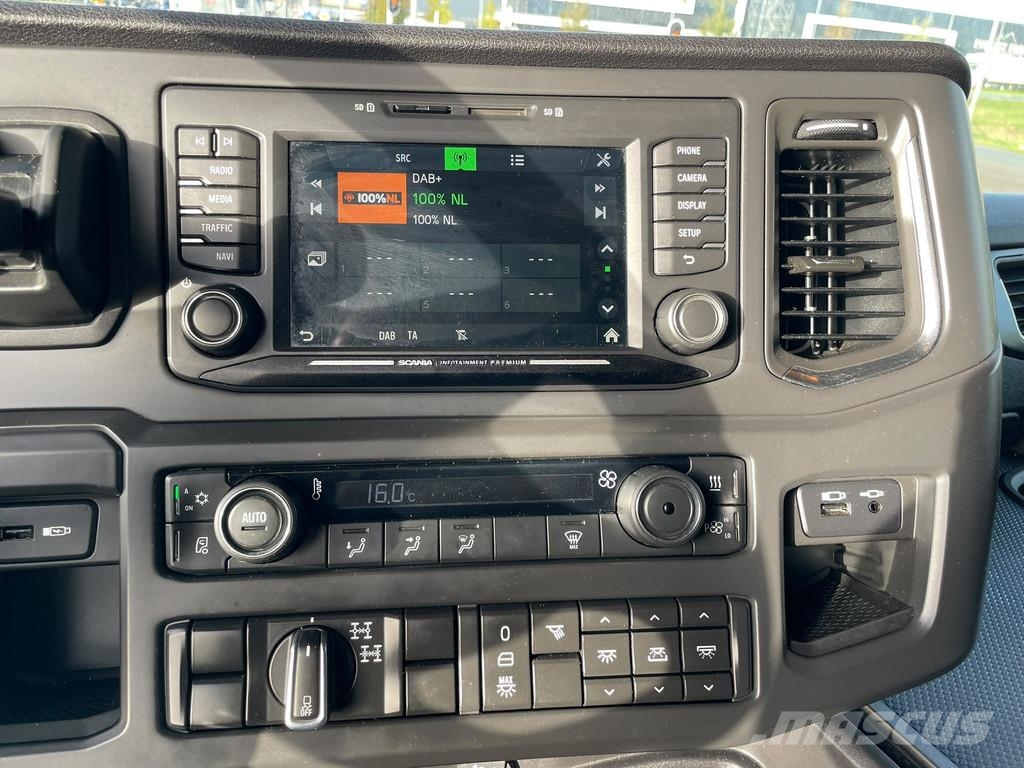 Scania R 730 A6X4NZ 中古トラクターヘッド | トレーラーヘッド