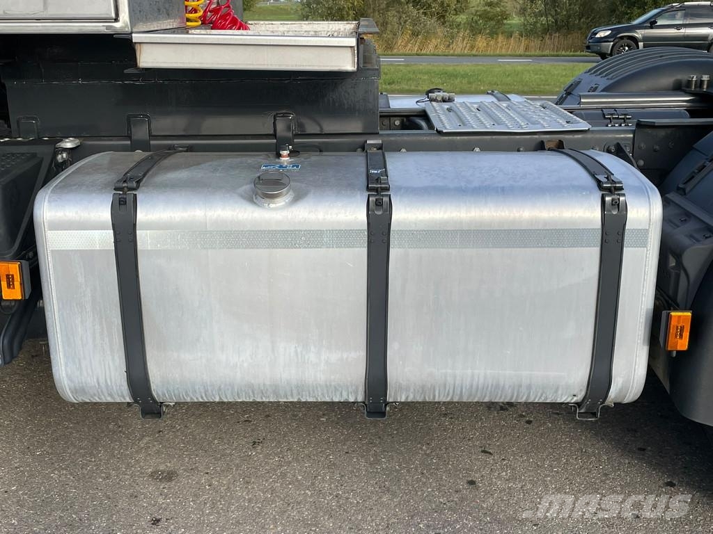 Scania R 730 A6X4NZ 中古トラクターヘッド | トレーラーヘッド
