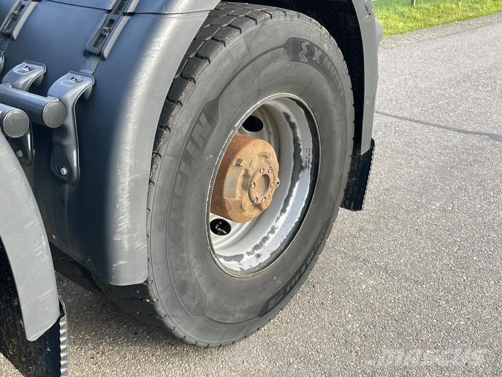 Scania R 730 A6X4NZ 中古トラクターヘッド | トレーラーヘッド