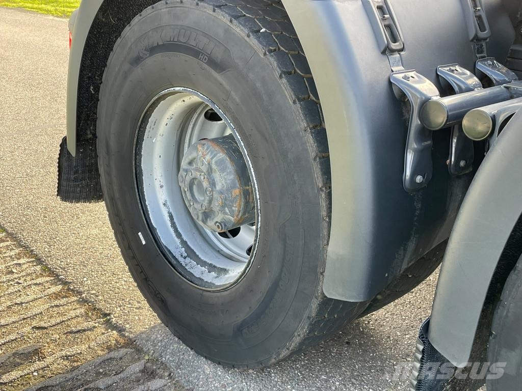 Scania R 730 A6X4NZ 中古トラクターヘッド | トレーラーヘッド