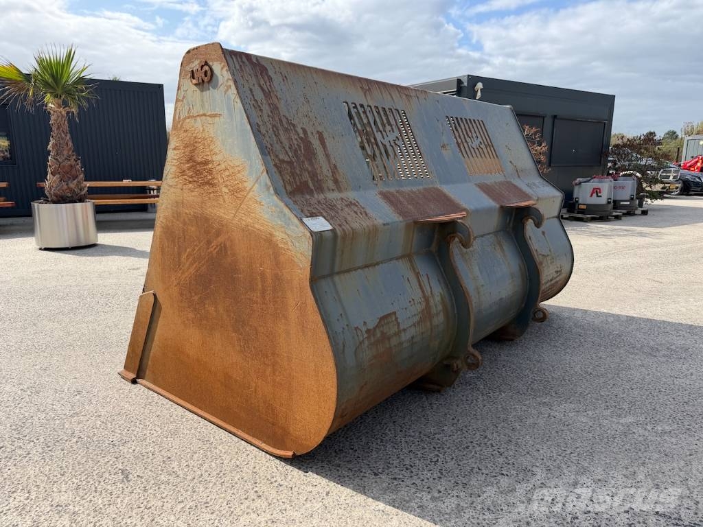 Volume bak / Volume bucket 300cm Volvo / Lundberg connection Skopor