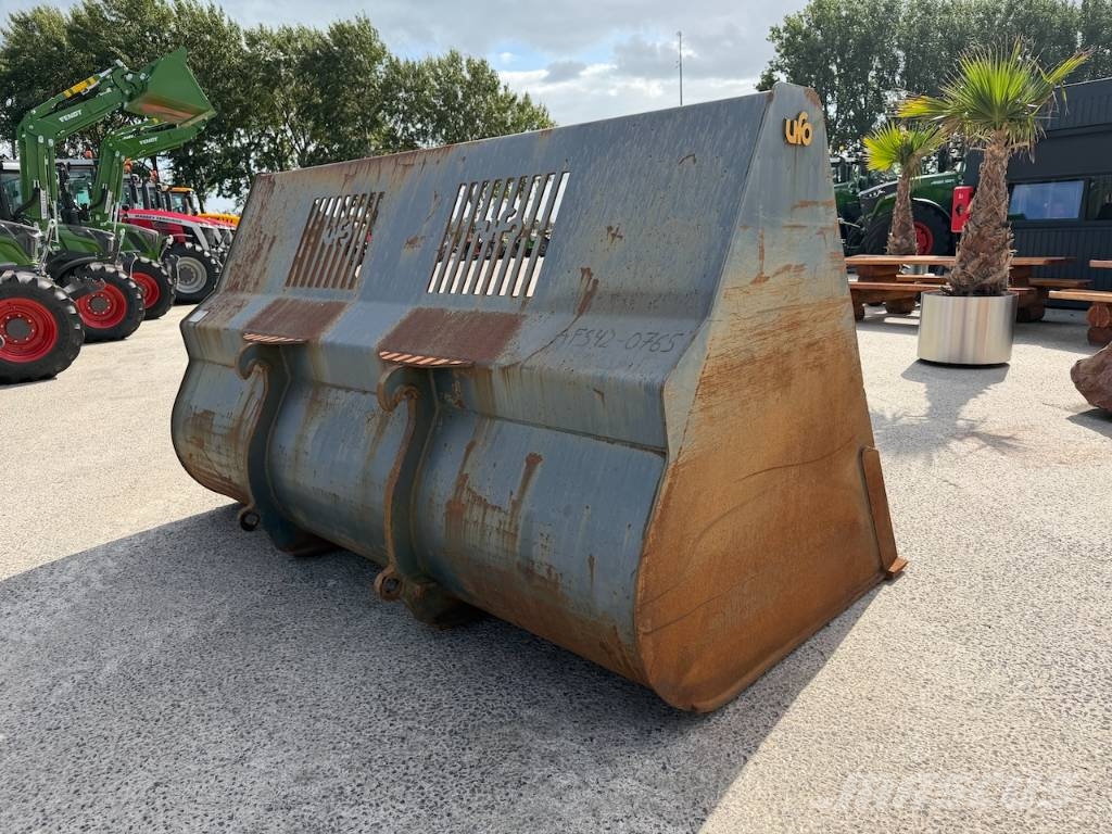 Volume bak / Volume bucket 300cm Volvo / Lundberg connection Skopor